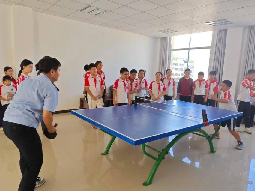 开学第一课法治润童心——黄沙法庭为30名小学生送上法治启蒙礼.docx