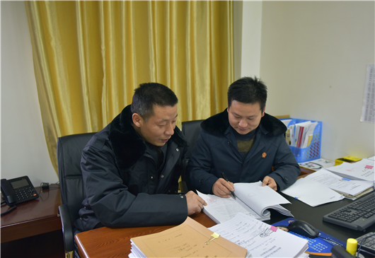 雷自成&徐勇_副本.jpg
